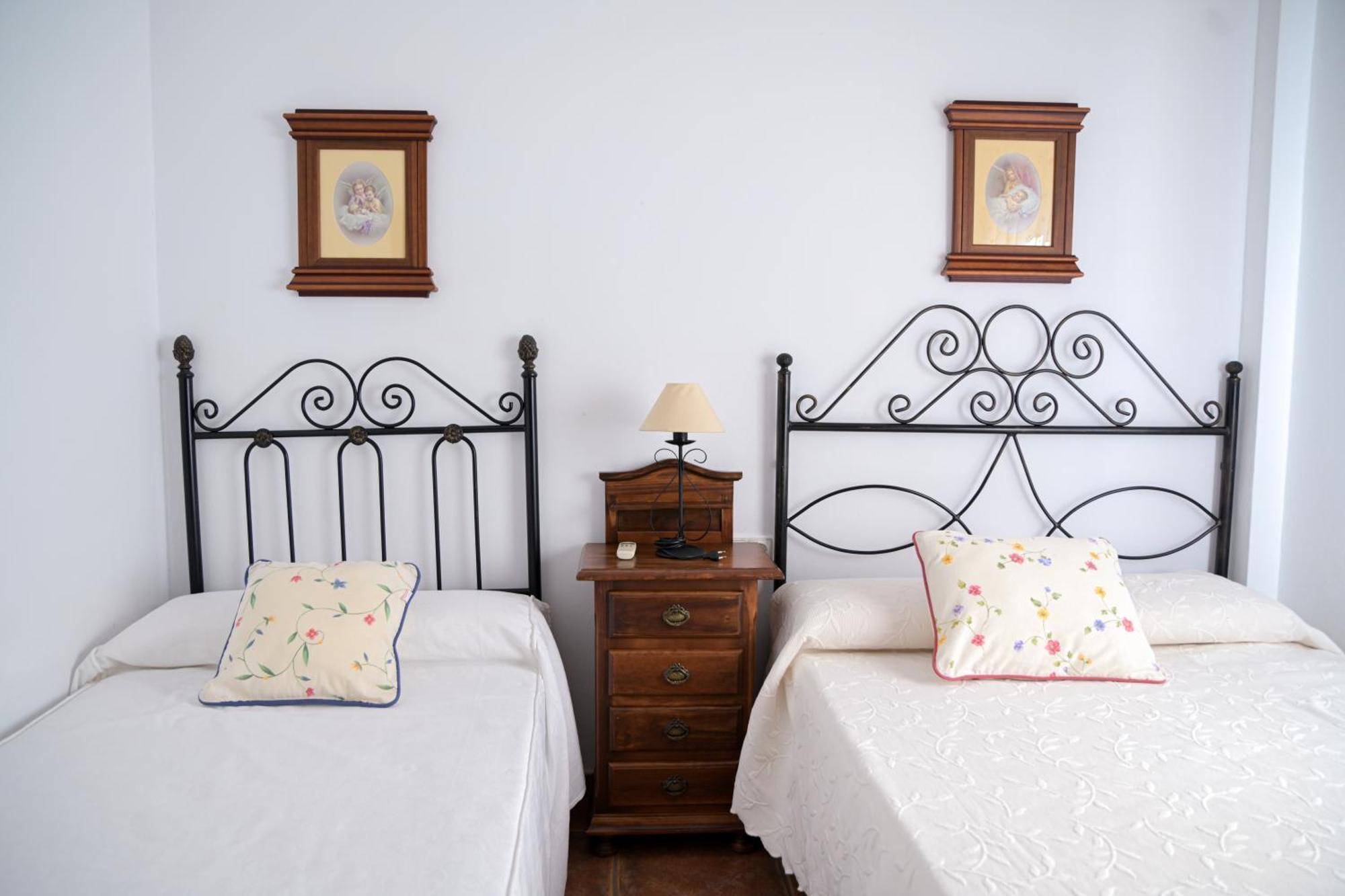 Casa Rural La Encina 奥尔纳丘埃洛斯 外观 照片
